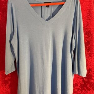 JJill Wearever Collection V-neck  3/4 Sleeve light blue Top XL